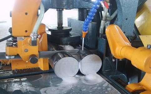 芦溪卧式带锯床的送料方式有哪几种？